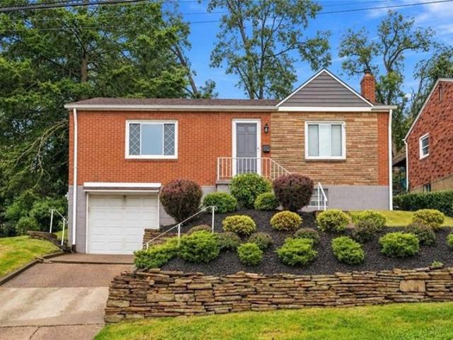 House for sale in Pittsburg, Pennsylvania