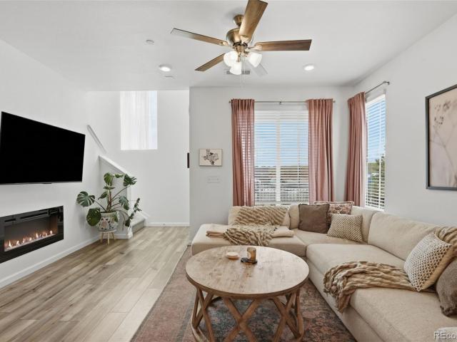Townhouse for sale in Castle Pines, Douglas County