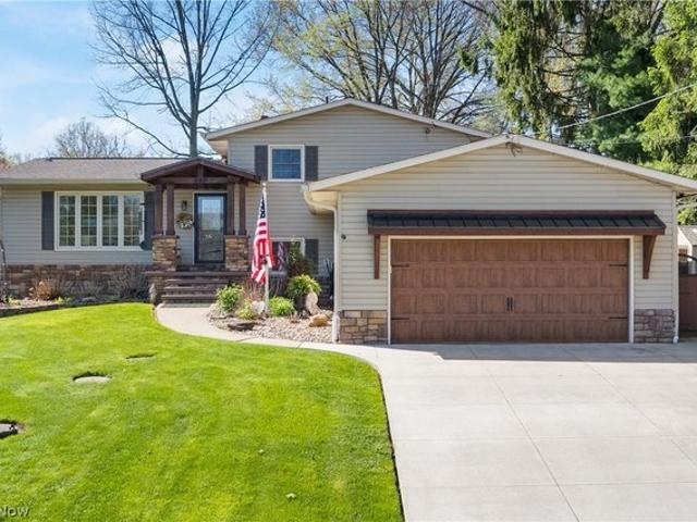 House for sale in Summit, Ohio