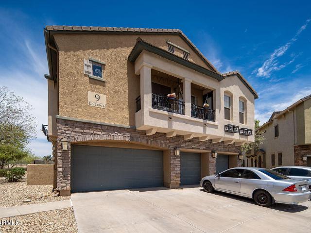 Condo for sale in Goodyear, Arizona
