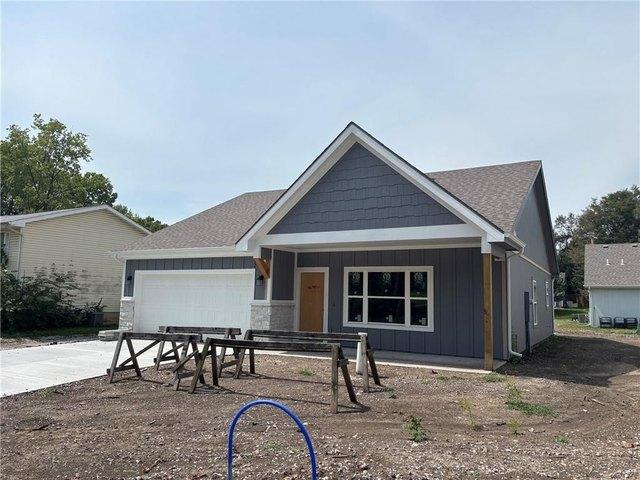 House for sale in Liberty, Clay County