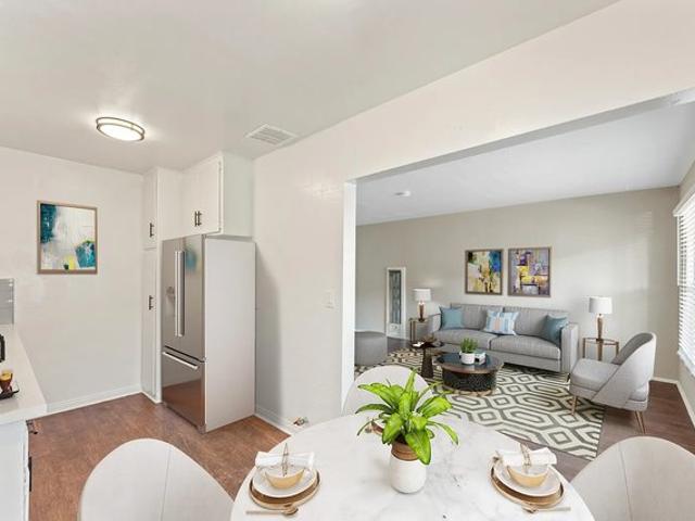 House for sale in Long Beach, California