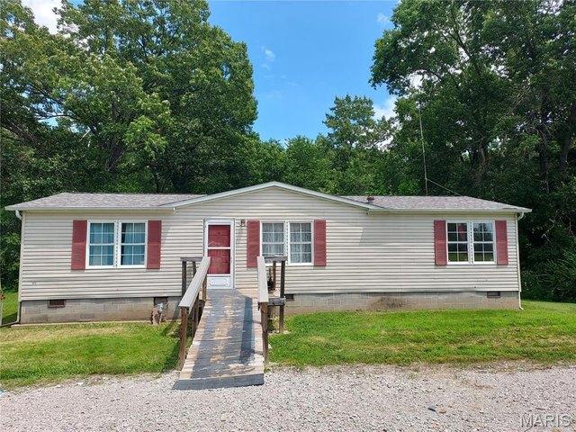 House for sale in Bond, Illinois