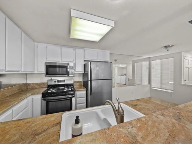 Condo for sale in Oceanside, San Diego County