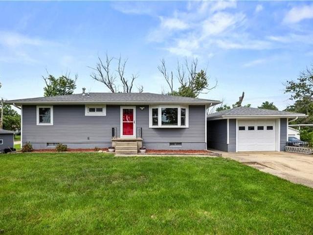 House for sale in Mt Zion, Illinois