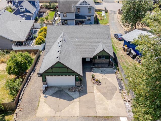 House for sale in Oregonia