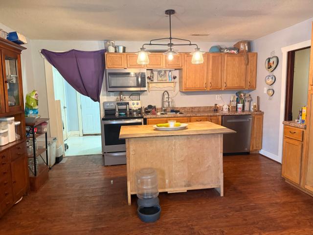House for sale in Mountain Grove, Missouri