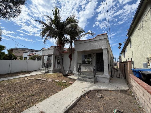 House for sale in San Pedro Arts and Cultural District, Los Angeles