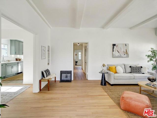 House for sale in Inglewood, California