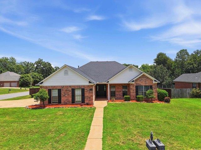 House for sale in Ark