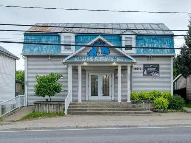 House for sale in Saint-cyrille-de-wendover