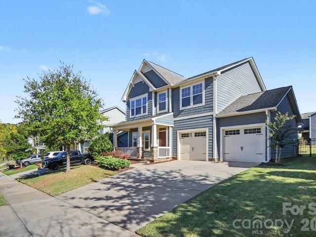 House for sale in Huntley Glen, Pineville