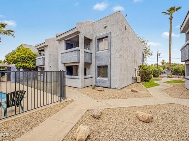 Condo for sale in Laveen, Arizona