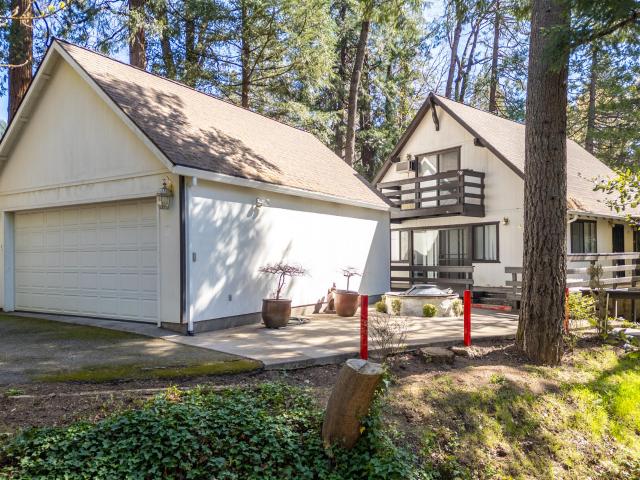 House for sale in Dunsmuir, California