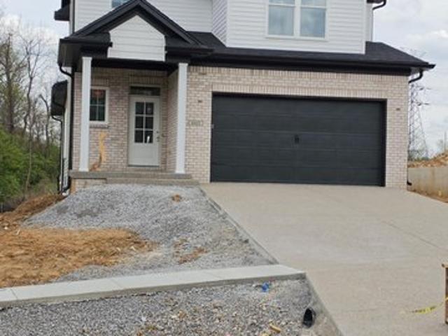 House for sale in Jeffersontown, Kentucky