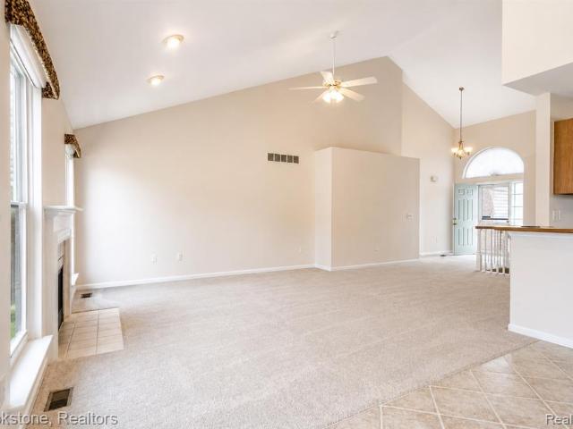 Condo for sale in Sterling Heights, Michigan