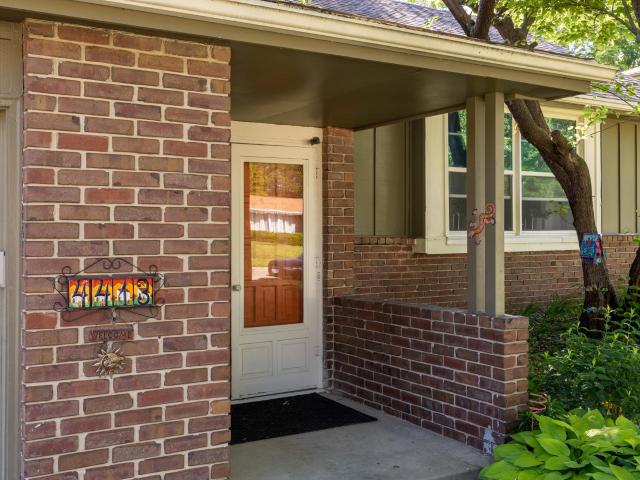 House for sale in Urbandale, Iowa