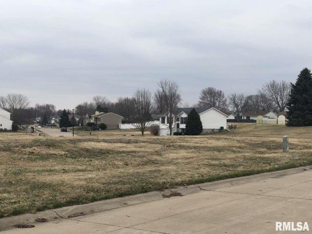 Land for sale in Davenport, Iowa