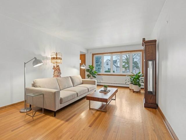 Property for sale in Harwood Heights, Illinois
