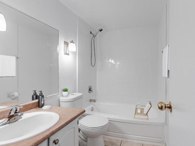 Apartment for rent in Woburn, Ontario