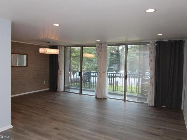 Condo for sale in Annandale