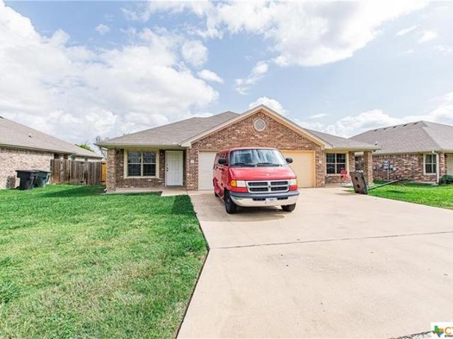 House for sale in Temple Bar Marina, Texas