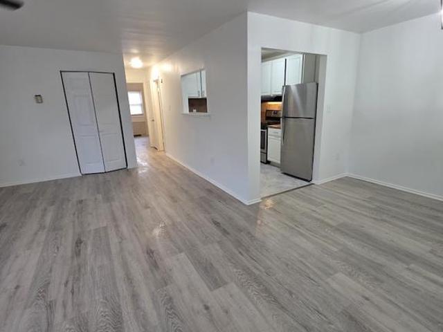 Condo for sale in Chestnut Hills, Beltsville