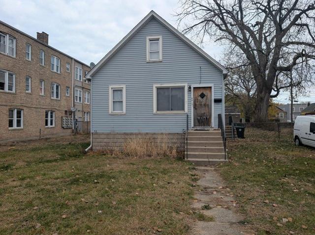 House for sale in Hammond, Indiana