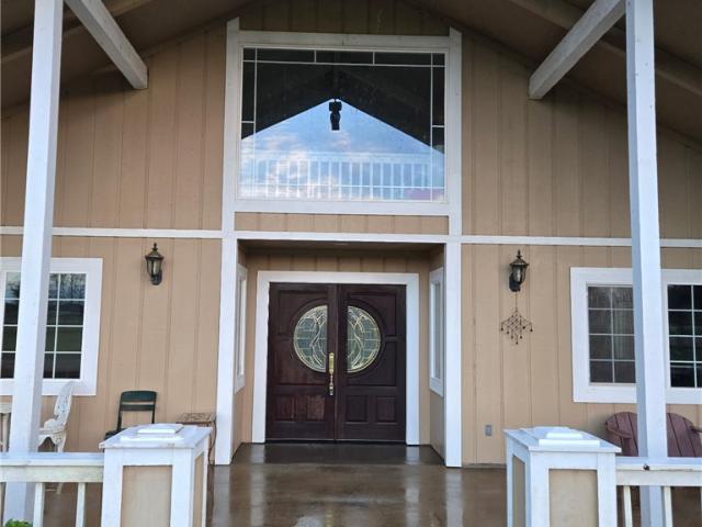 Property for rent in Humboldt, California