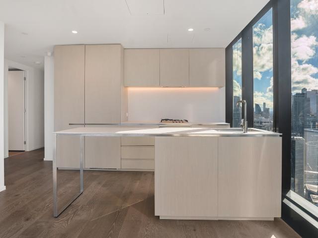 Apartment for rent in Southbank, Melbourne