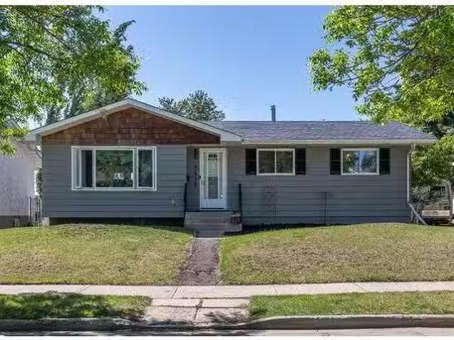 House for sale in Camrose, Alberta