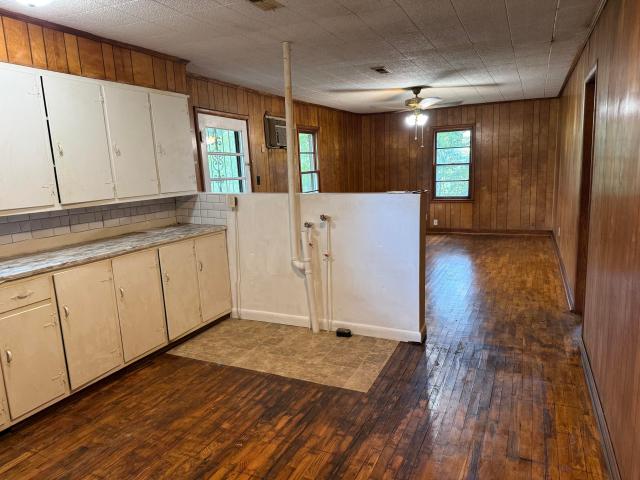 House for sale in Mayfield, Kentucky