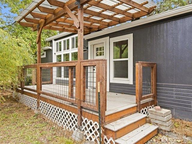 House for sale in Spanaway, Pierce County