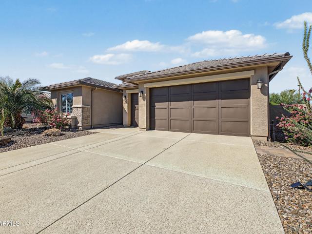 House for sale in Eloy, Pinal County