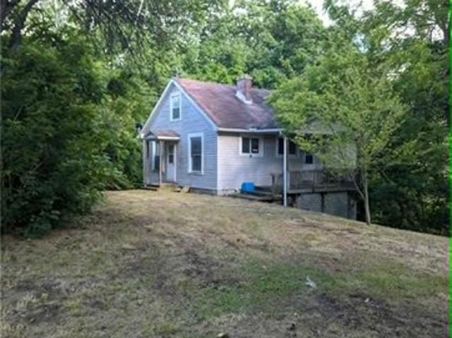House for sale in Waynesburg, Pennsylvania