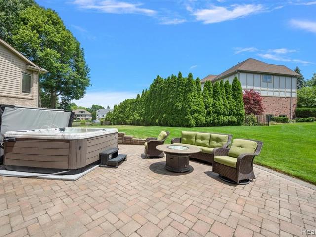 House for sale in Waterford, Michigan