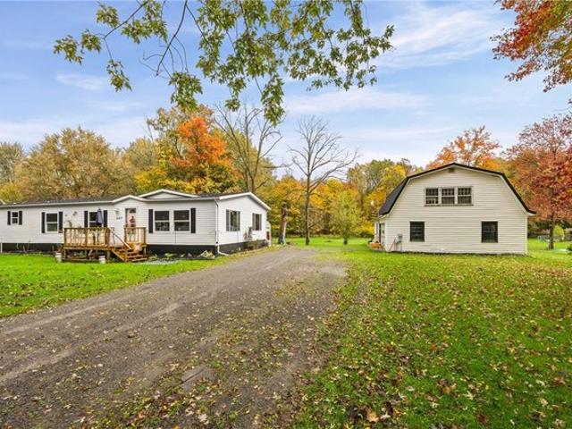House for sale in Village of Albion, Town of Albion