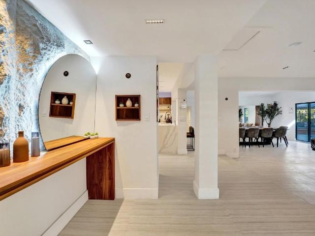House for sale in Dania, Florida