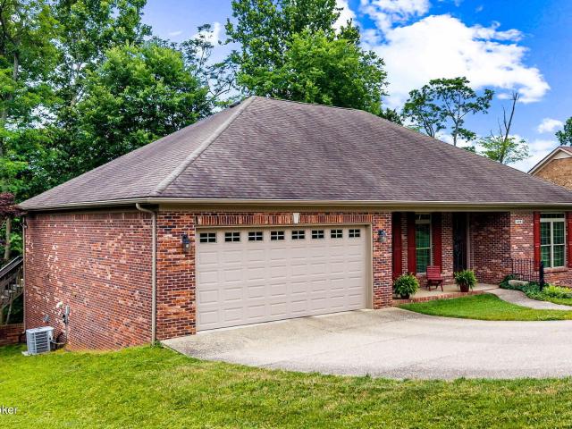 House for sale in Green Spring, Kentucky
