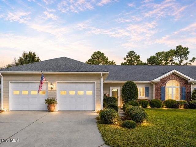 Townhouse for sale in Southport, North Carolina