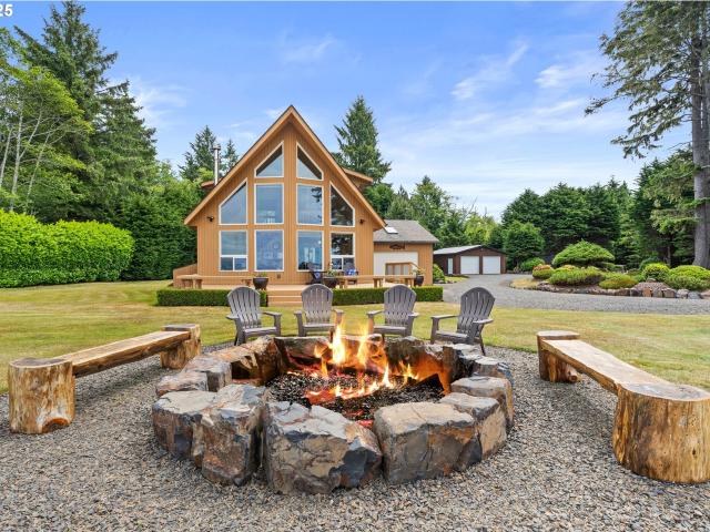 House for sale in Bay Center, Washington