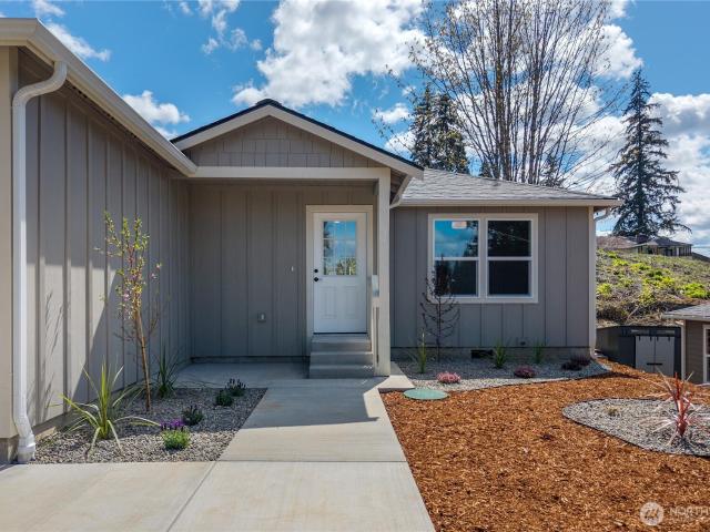 House for sale in Shelton, Washington