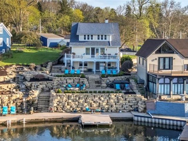 House for sale in Summit, Ohio