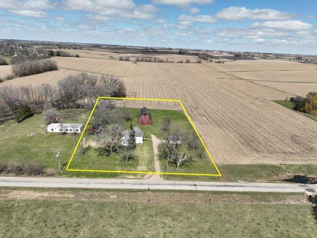 Farm for sale in Waterloo, Iowa
