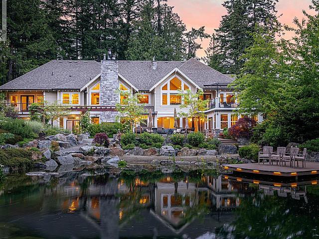 House for sale in Saanich, British Columbia