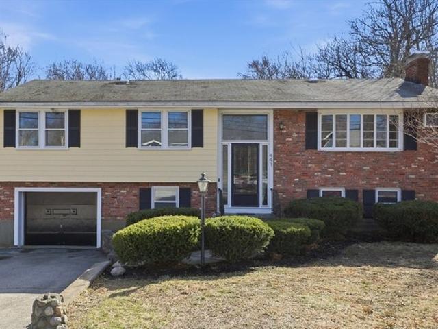 House for sale in Braintree, Massachusetts