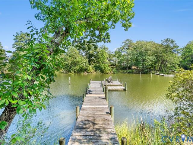 House for sale in Urbanna, Middlesex County