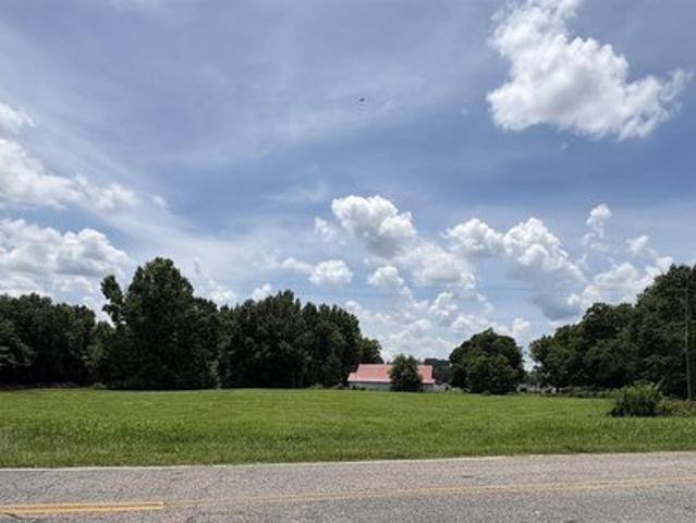 Land for sale in Clanton, Alabama