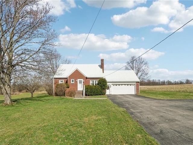 House for sale in Enon Valley, Pennsylvania