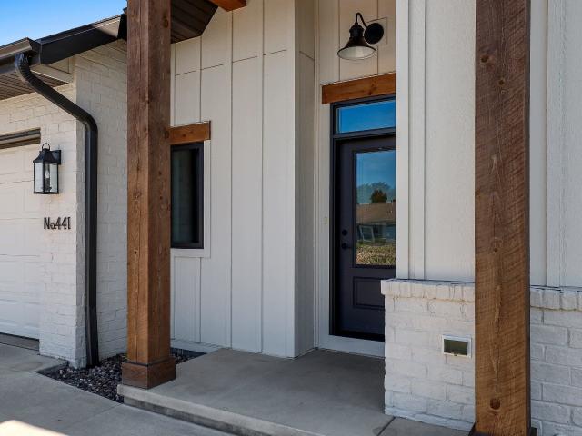 House for sale in Combined Locks, Outagamie County